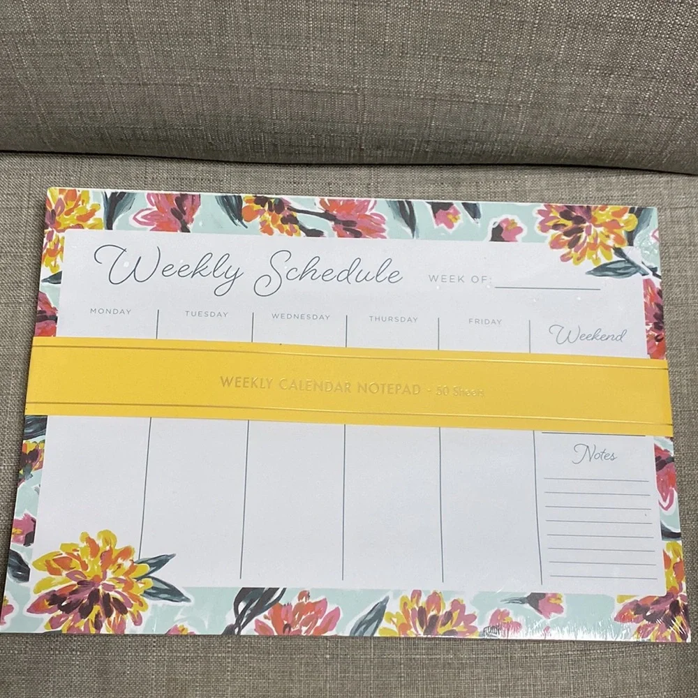 New Kohls Undated Weekly Calendar Planner Notepad 50 Sheets